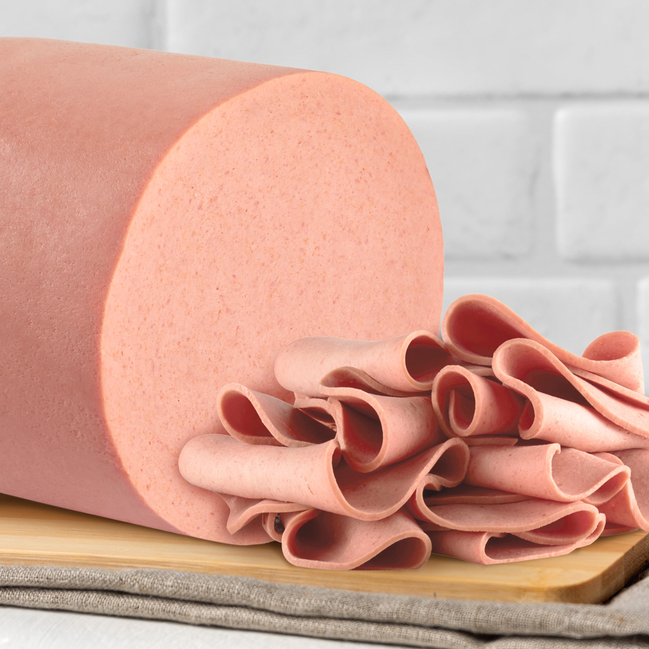 Kahn's Sliced Fresh Lunch & Deli Meats, Deluxe Club Bologna Made with Turkey, Pork, Beef, Resealable Pouch
