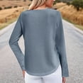 thumbnail image 4 of Camiseta de Mujer con Encaje de Piña y Costuras, Color Liso, Larga, Cuello Redondo, Informal. Azul S, 4 of 7