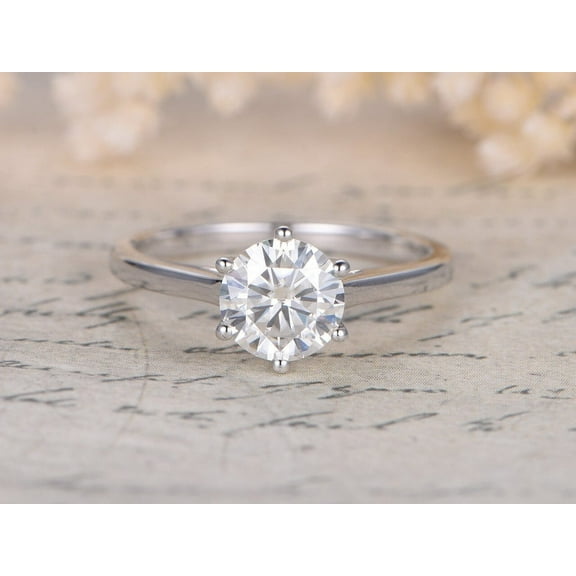 Classic Round Cut Solitaire 1 Ct Moissanite Engagement Ring in White Gold