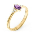 thumbnail image 3 of Bague Ovale avec Pierre de Naissance et Accents sur l'Épaule - Améthyste (Février), 3 of 5