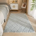 thumbnail image 2 of Better Homes & Gardens Diamond Faux Fur Room Rug, Gray, 30"x46", 2 of 5