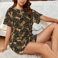 thumbnail image 4 of "Wukai Squirrel Gathering Nuts Women's Pajama Set - Short-Sleeve Top and Shorts with Elastic Waistband and Pockets for Loungewear, Yoga, and Casual Wear-XX-Large, 4 of 8