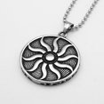 thumbnail image 5 of Collar Yinane con colgante de llama acero inoxidable 316L Plata, 5 of 5