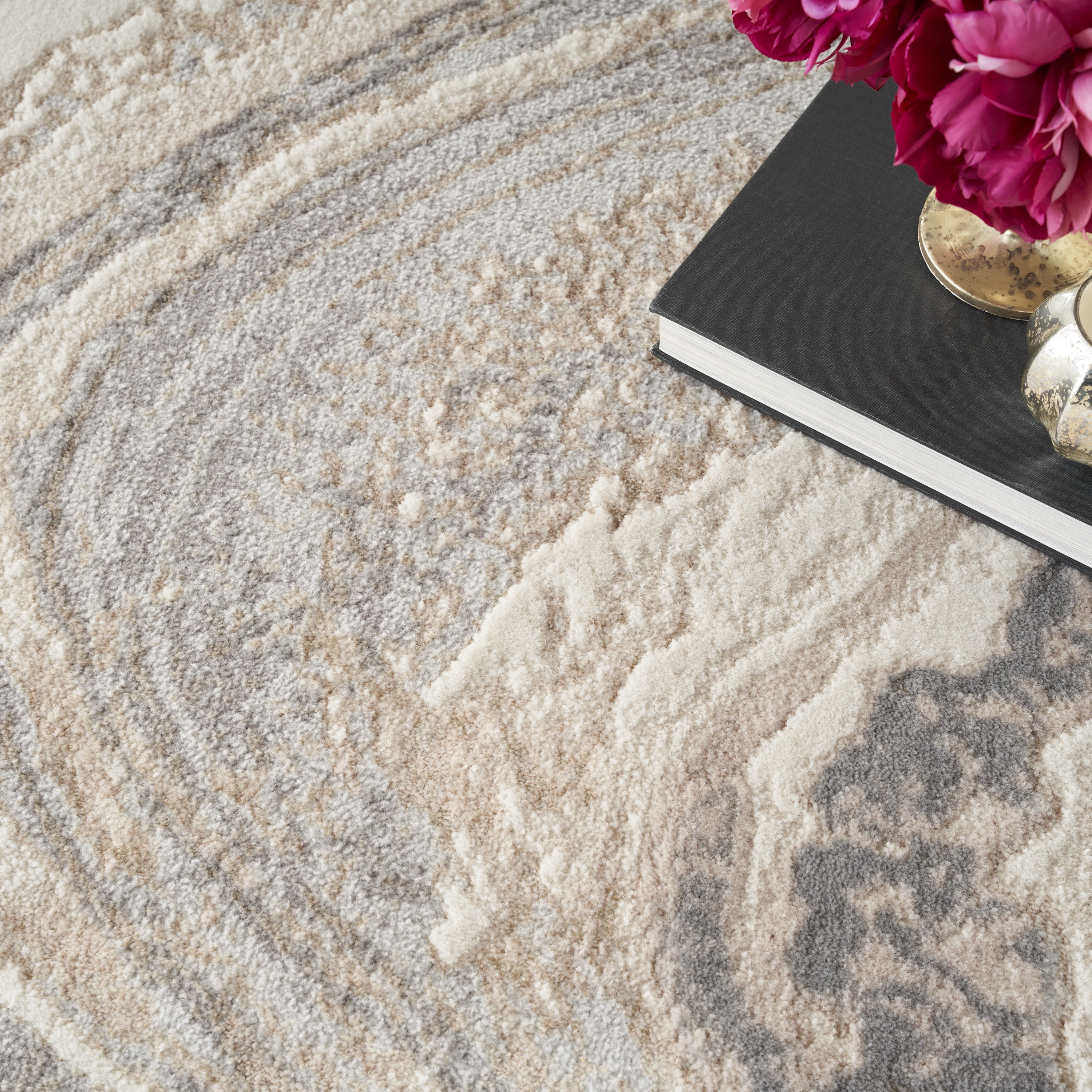 Inspire Me! Home Décor Brushstrokes Abstract Cream Grey 9' x 12' Area Rug (9x12)