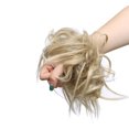 thumbnail image 1 of S-noilite Chignon Ondulé Duveteux Chouchous Extension de Cheveux Synthétiques pour Femmes, 1 of 3