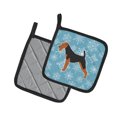 thumbnail image 2 of Carolines Treasures BB3557PTHD Hiver Flocon de Neige Aérée Terrier Paire de Porte-Pot, 2 of 3