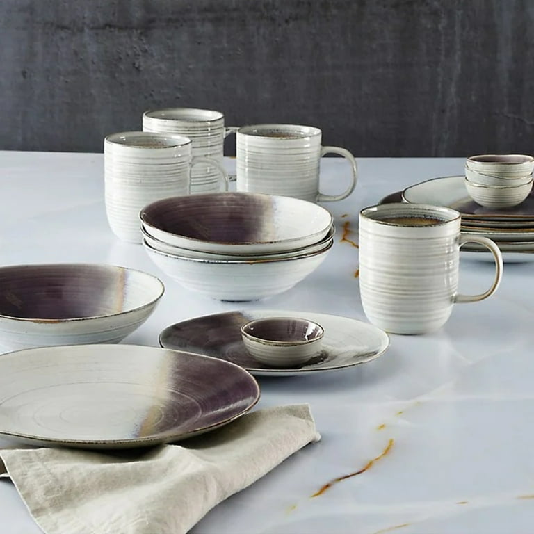 Chrissy teigen dinnerware 2025