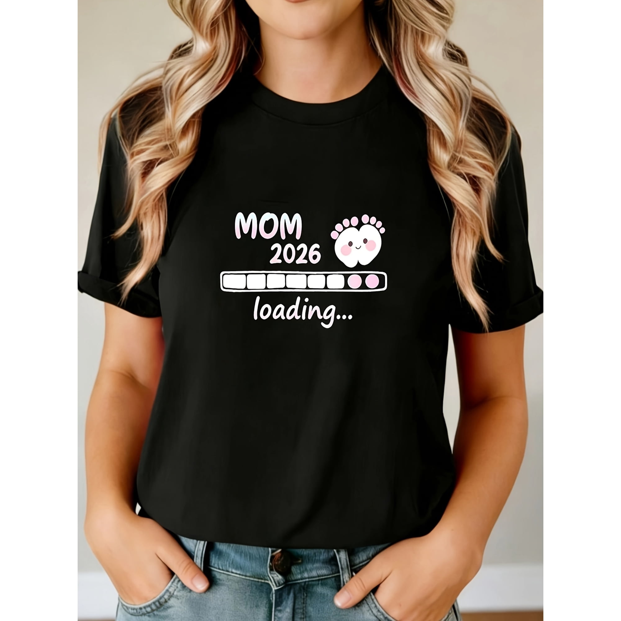 Women's Casual Mom 2026 Loading Pregnancy Announcement T-Shirt