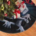 thumbnail image 2 of Falda para árbol de Navidad de miércoles, suave y divertida, decoración navideña de granja con cuello para árbol de Navidad de 36", 2 of 4