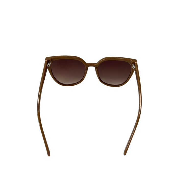 Quay Australia STAYCATION Sunglasses Quay staycation cat eye sunglasses in brown | ASOS main image 4