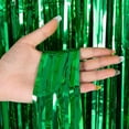 thumbnail image 1 of Cortina de flecos de papel de aluminio metálico verde de 1 m x 3 m, telón de fondo para fotos, serpentinas para Halloween, fiesta de cumpleaños, paquete de 3, decoraciones para fiestas y bodas., 1 of 7