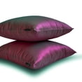 thumbnail image 4 of Funda de cojín decorativa HomeCentric en fucsia y verde (paquete de 2, 55 x 55 cm). Fundas de cojín de seda lisa para sofás, hoteles, salas de estar y dormitorios modernos. Lujo en verde fucsia., 4 of 8
