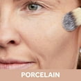 thumbnail image 2 of Base de maquillaje líquida No7 Restore & Renew SPF 20 30 ml - Porcelana, 2 of 7