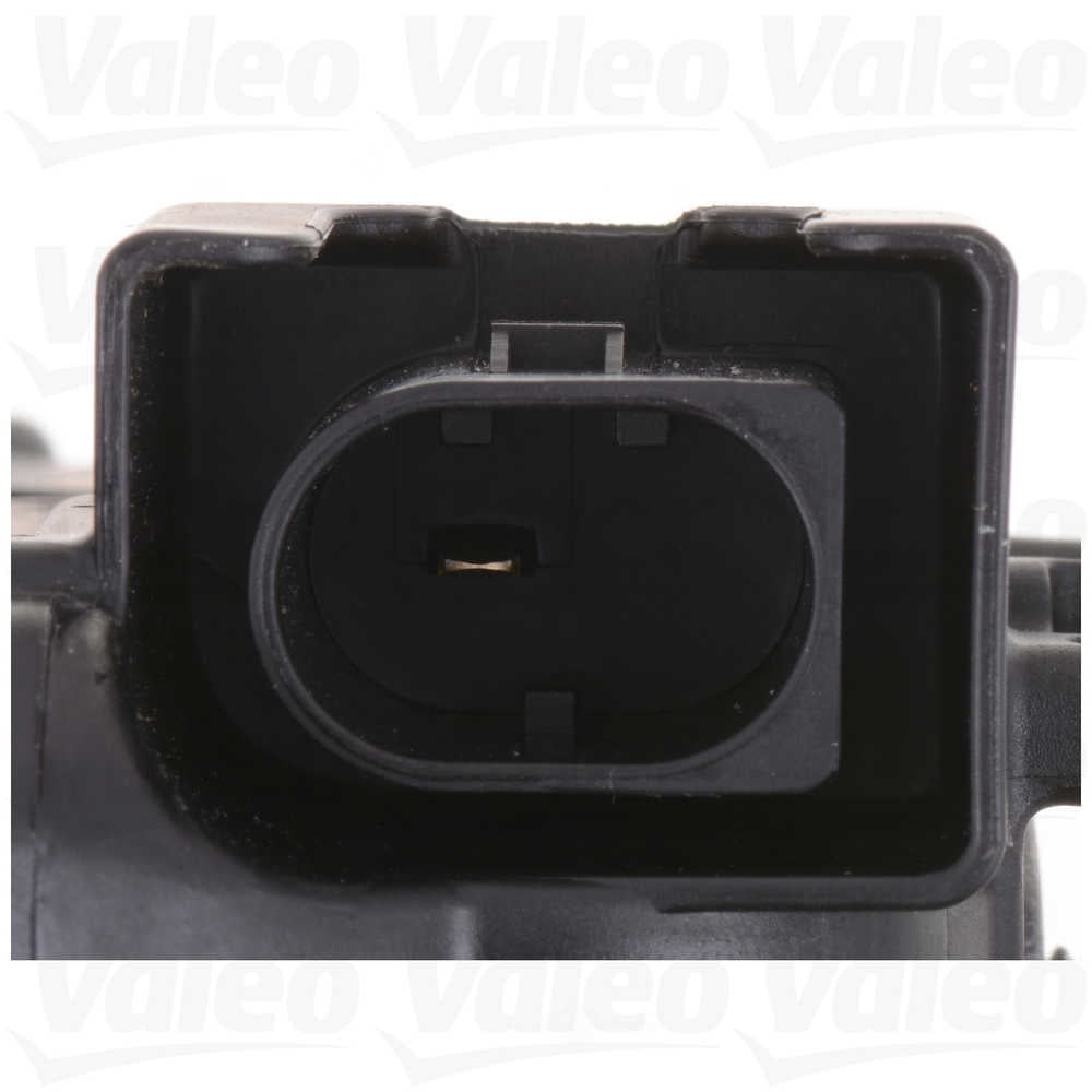 Valeo 439704 Alternator Compatible with 2013-2015 Mercedes-Benz GLK250