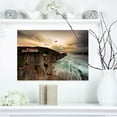 thumbnail image 1 of Impression sur Toile Photo de Bord de Mer Frappant une Colline Rocheuse - Océan, 1 of 3