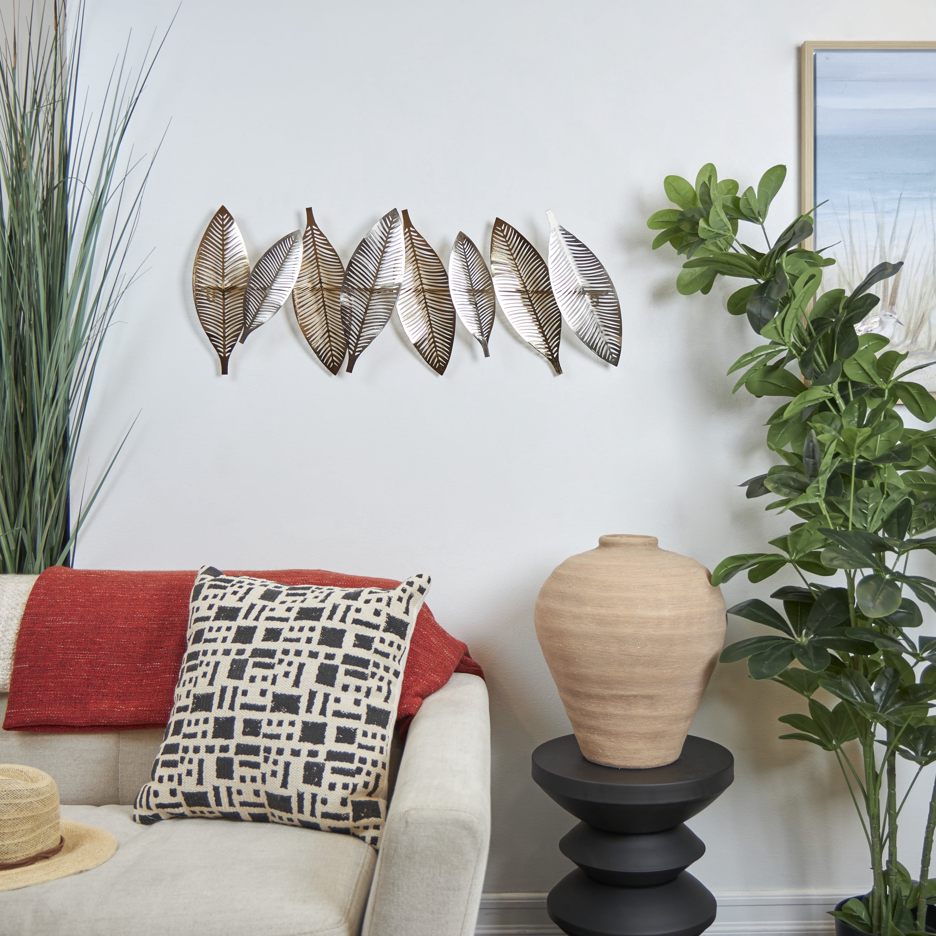DecMode Gold Metal Metallic Leaf Wall Decor with Silver Accents