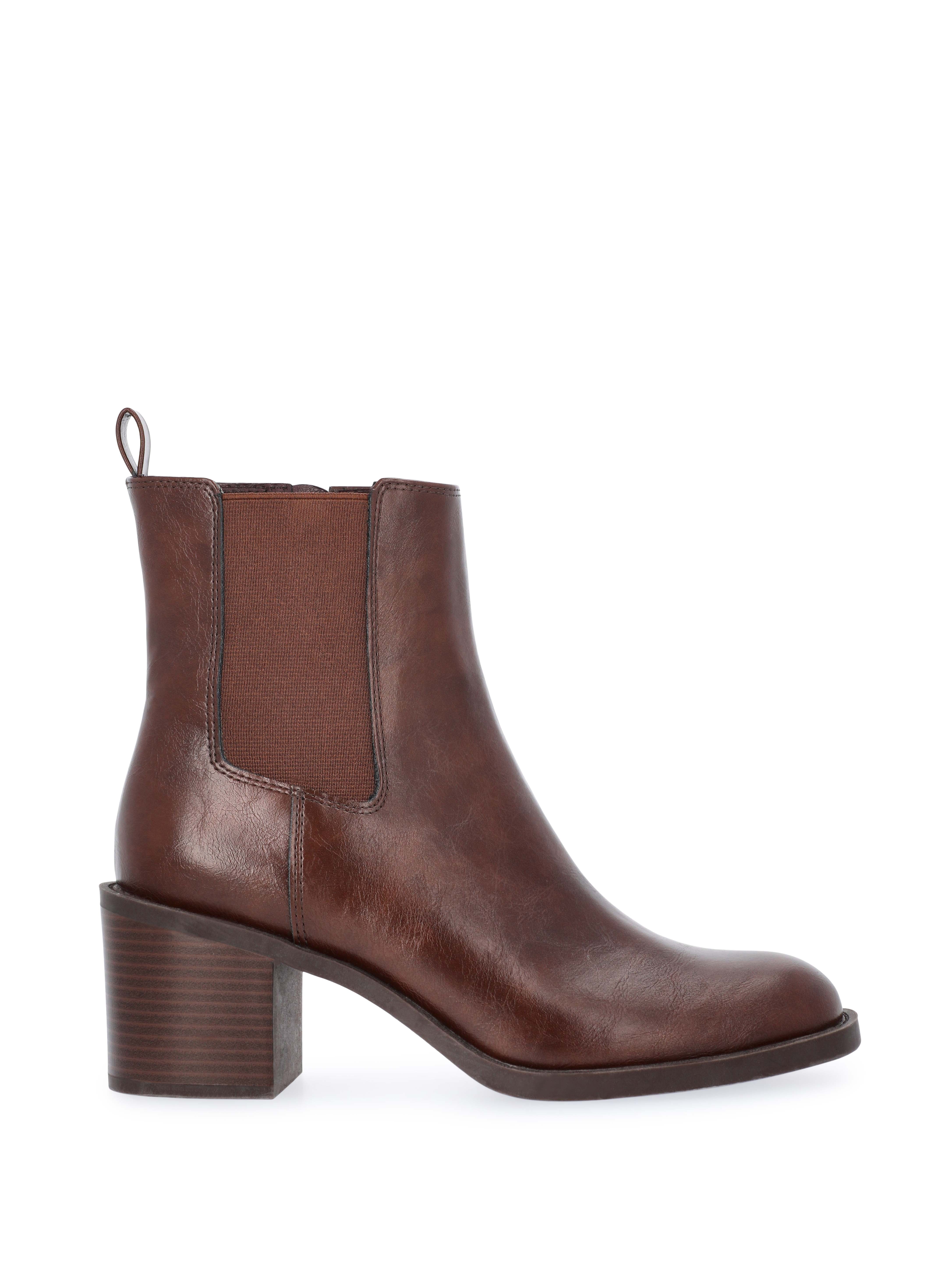 Time and True Women's Faux Leather Chelsea Boots