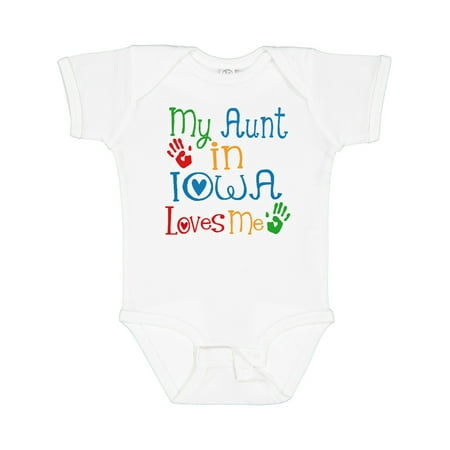 

Inktastic My Aunt in Iowa Loves Me Gift Baby Boy or Baby Girl Bodysuit