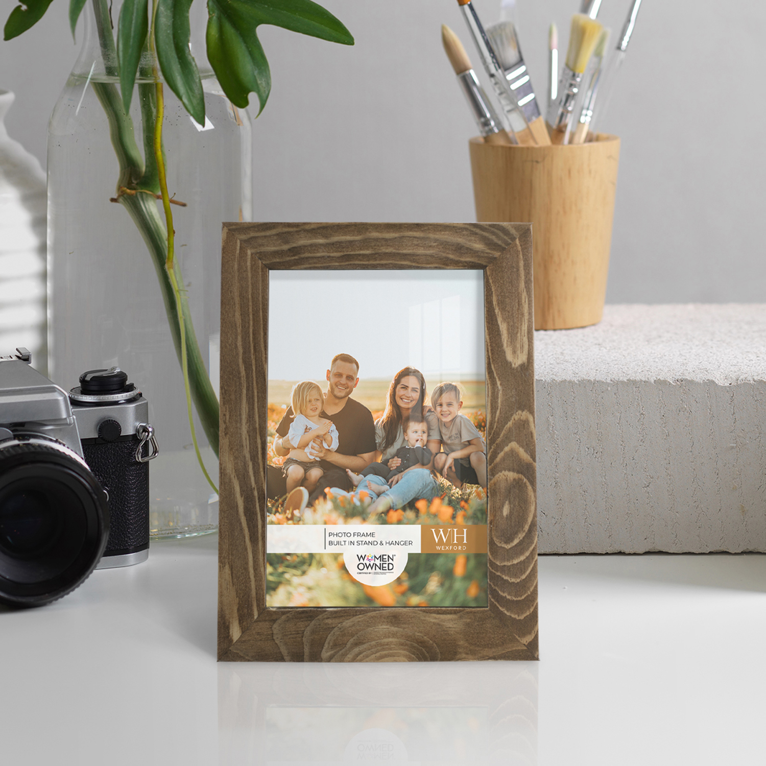 Woodgrain 4 in. x 6 in. Walnut Picture Frame (Set of 2)