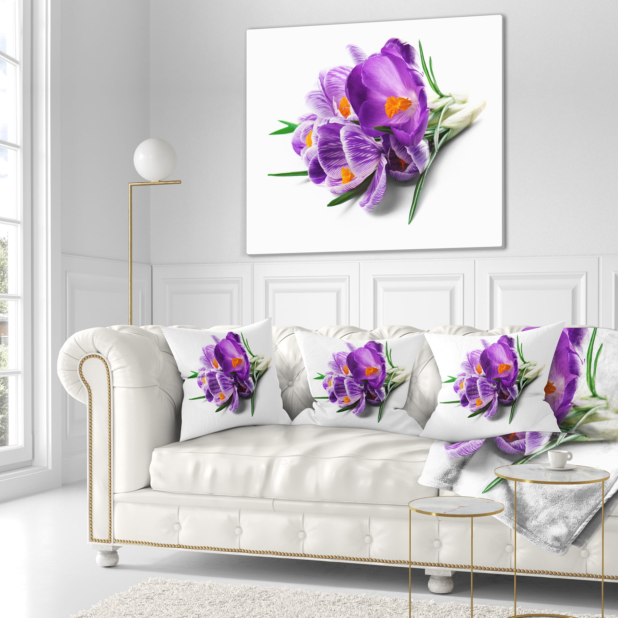 Designart Bunch of Blooming Crocus Flowers - Floral Throw Pillow - 16x16