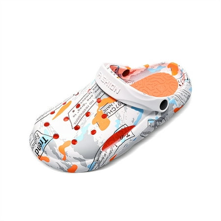

Men‘s Camo & Slogan Graphic Print Clogs Garden Shoes Cushioned Comfortable Slide Slippers Lightweight Hollow Out Sandals
