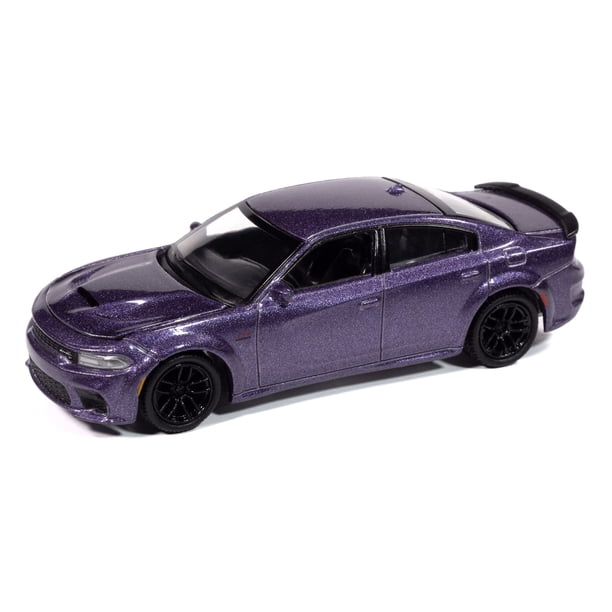 Auto World 1/64 Dodge Charger R/T Scat Pack Model Plum Crazy