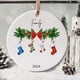 thumbnail image 4 of Adornos navideños, adornos navideños, regalos navideños 2024, colgantes navideños, regalos navideños para familiares y compañeros, colgante redondo para árbol de Navidad., 4 of 7
