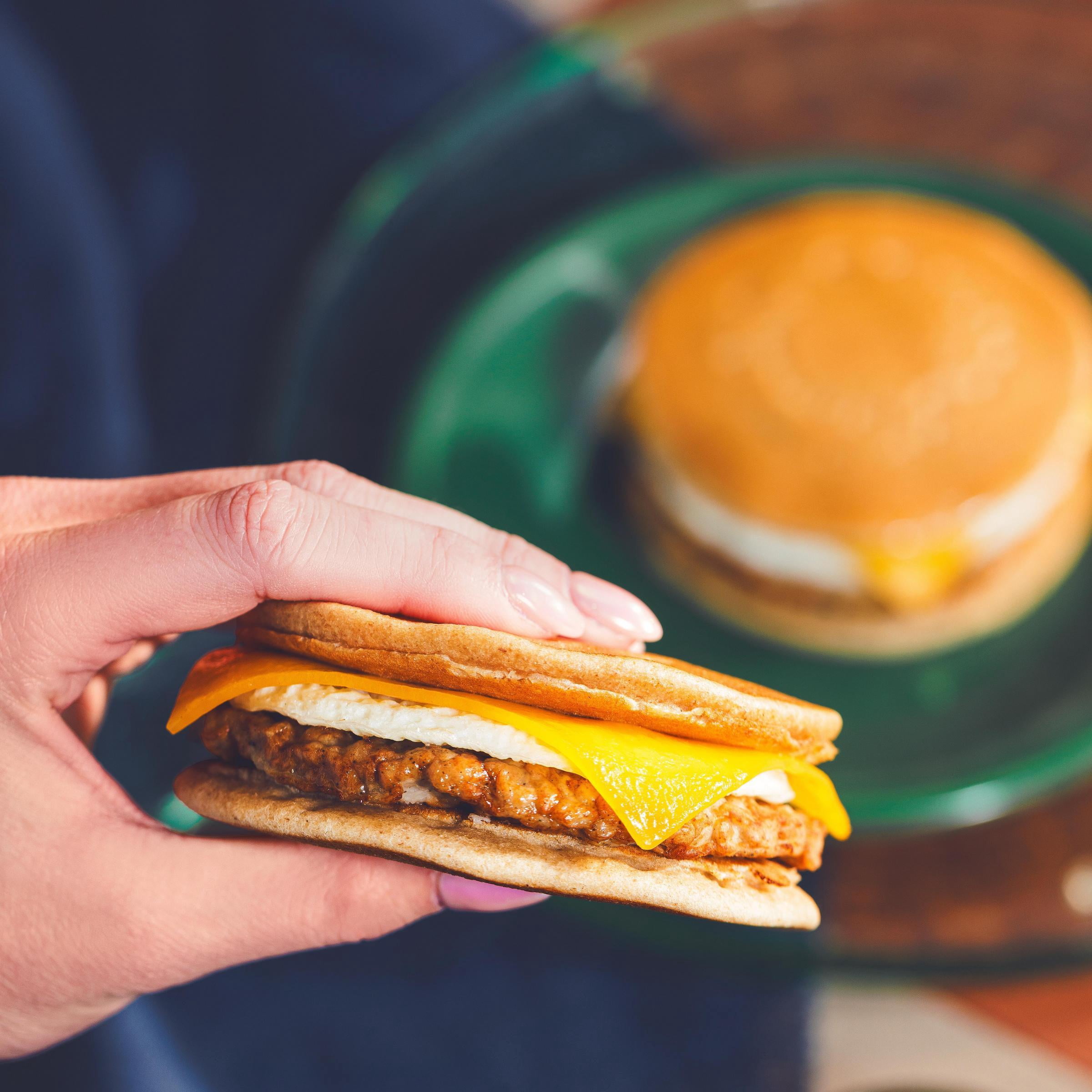 Kodiak Protein-Packed Frozen Breakfast Sandwiches, Sausage and Cheddar, 2 Count