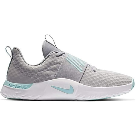nike in season tr 9 outfit
