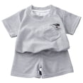 thumbnail image 1 of felwors Garçons Filles Ensembles de Vêtements Unis T-Shirt à Manches Courtes Col Ras du Cou et Ensemble de Shorts Tenues Décontractées d'Été avec Poche pour Enfants (Gris, 4-5 Ans), 1 of 6