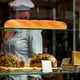 thumbnail image 4 of Pan falso, pan artificial, simulación de comida, modelo decorativo de cocina (alarga la baguette), 4 of 6