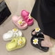 thumbnail image 2 of Sandalias de mujer de verano EVA Cross Color sólido Suela gruesa Color Dos usos Sandalias casuales Accesorios de bricolaje para mujer Zapatillas de verano, 2 of 6