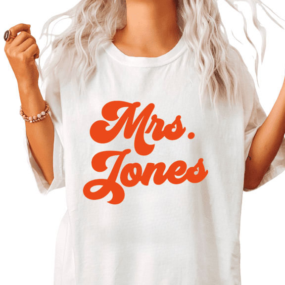 UNISHE Women's Retro Script Graphic Short Sleeve T-Shirts White Bold Lettering Tops
