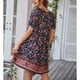 thumbnail image 5 of Vestido corto con dobladillo con volantes para mujer, vestido de manga corta para mujer, vestido corto con cuello en V para mujer, vestido con cuello en V y estampado floral, diseño de primera clase, 5 of 6