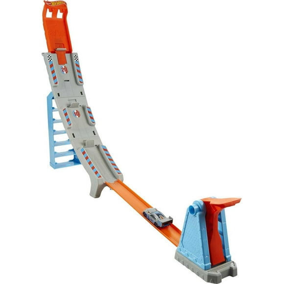 Hot Wheels Hill Climb Champion Playset