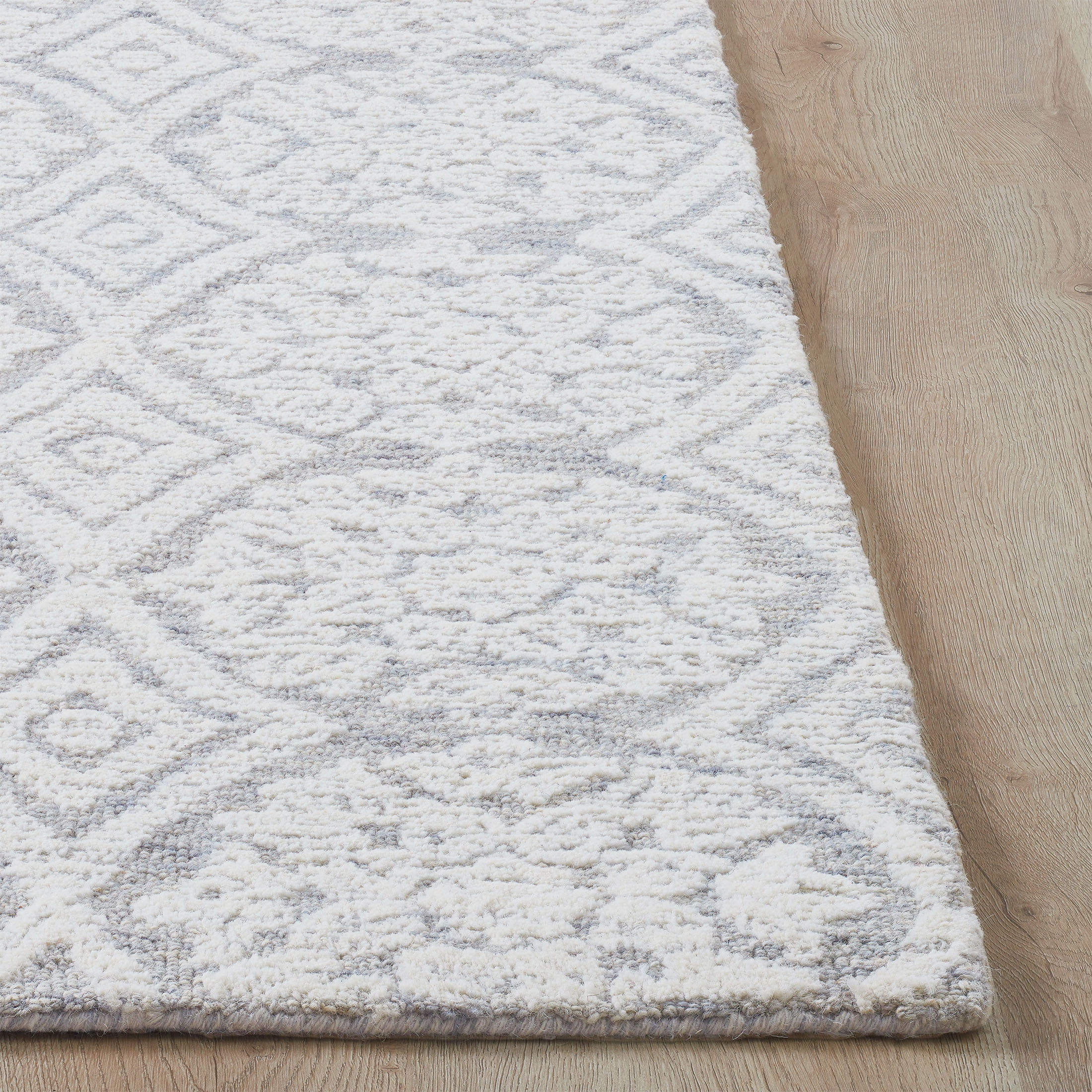 Better Homes & Gardens Suzani Light Grey Medallion Wool Indoor Area Rug, 8' x 10'