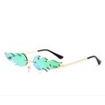thumbnail image 1 of Gafas de sol con forma de llama para mujer Zhivalor HMJM102-3, 1 of 1