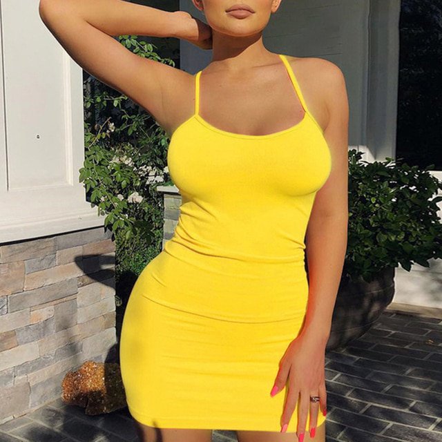 2021 TP-5TG Été Nouvelle Robe d'Été Couleur Unie Plus Aguichant Bretelles Spaghetti Camisole Mini Robe Femmes Boîte de Nuit Fête Robes