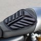 thumbnail image 5 of Funda de cojín para asiento de motocicleta con amortiguación de impactos, aislamiento térmico y protección solar, cojín de asiento para todas las estaciones, cojín de asiento de motocicleta de plástic, 5 of 6
