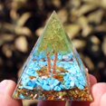 thumbnail image 1 of Mini pirámide de cristal natural, generador de energía, cuarzo, amatista, curación espiritual, cristal, chakra, pirámide de resina, 1 of 6
