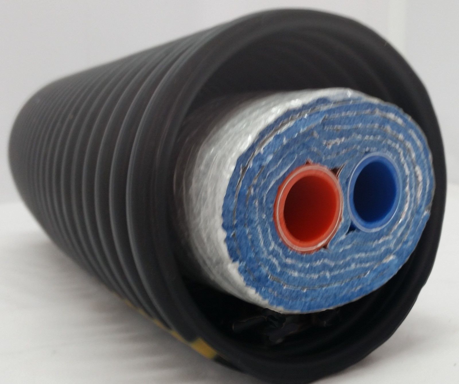 140 Ft of Commercial Grade EZ Lay Five Wrap Insulated 1&quot; Pex AL Pex Tubing - image 1 of 3
