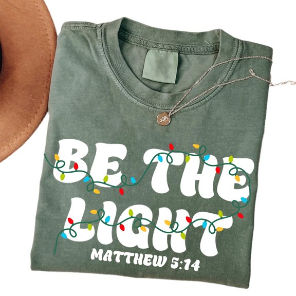Christmas Be The Light T-Shirt – Merry Xmas Bible Verse Matthew Tee, Christian Holiday Jesus Shirt, Inspirational Believer Christmas Top for Men & Women