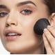 thumbnail image 5 of Base de maquillaje en polvo mineral ARTDECO miel 15g para pieles sensibles, 5 of 9