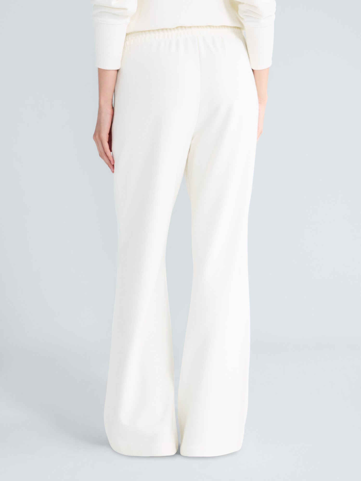 Free Assembly Women's Wide Leg Sueded Terry Sweatpants photo 3