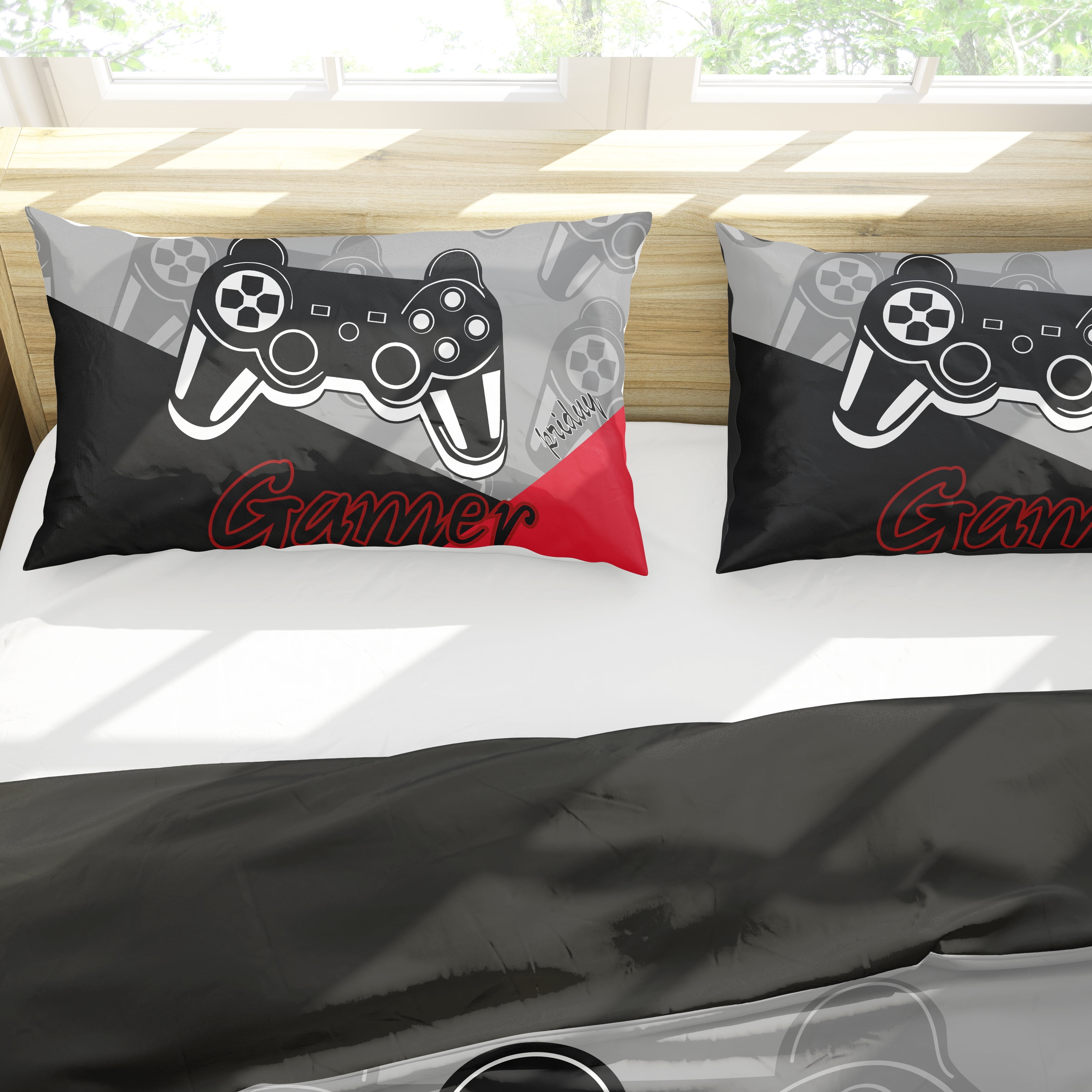 Psoiuetr Gaming Comforter for Kids Boys Teens Video Game Bedding Set Gamer Comforter Gamepad Comforter Set Queen Size Red Black Gray 3 Pieces