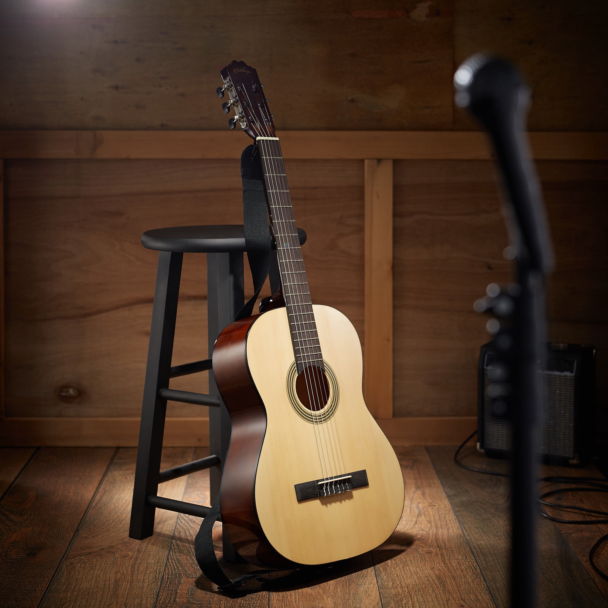 Ashthorpe 39-inch Full-Size Classical Acoustic Guitar, Premium Tonewoods with Classic Natural Finish, Nylon Strings, Gig Bag, Strap, Picks