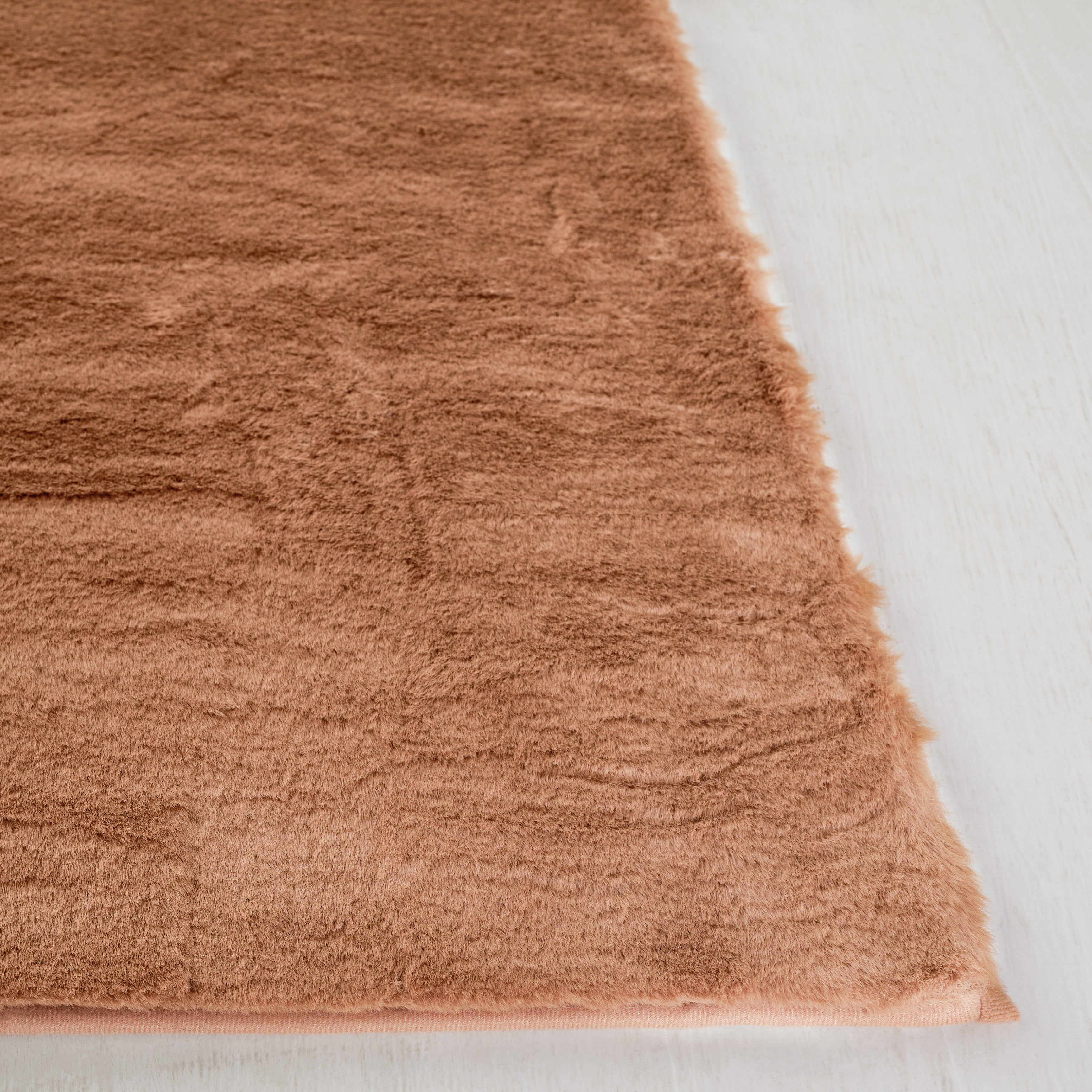 Safavieh Faux Rabbit Fur Davin Solid Machine Washable Slip Resistant Area Rug, Brown, 5' x 7'