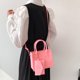 thumbnail image 5 of Bolso de hombro rómbico para mujer Bolso bandolera de fieltro Bolso tipo cartera simple y elegante (rosa), 5 of 5