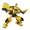 thumbnail image 2 of Figura de Acción Transformers Hasbro TRF Deluxe Bumblebee 100, 2 of 4