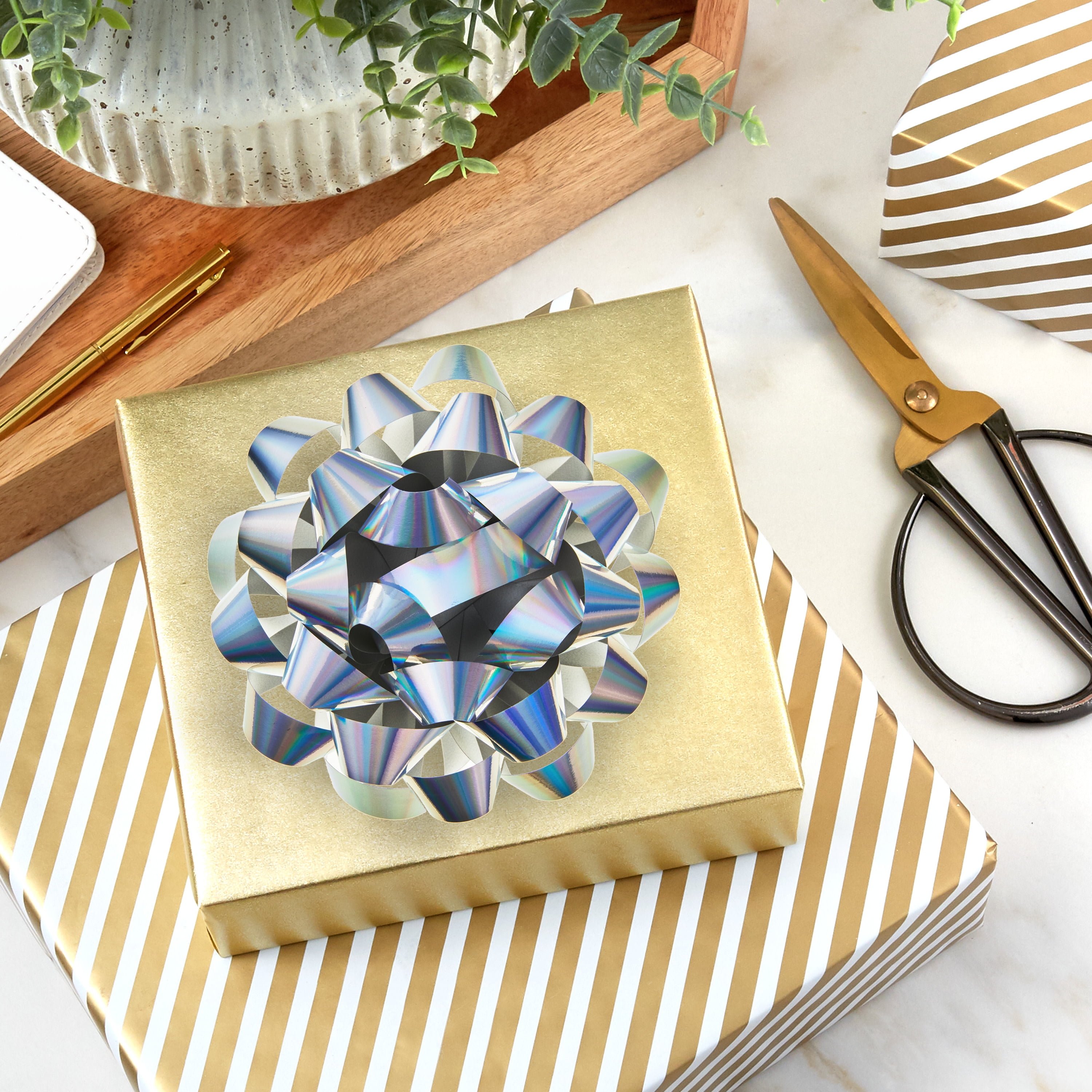 Hallmark Gift Bow (Holographic Silver)